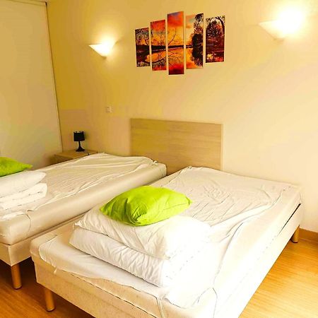 Cintray Parc Residence Breteuil-sur-Iton Buitenkant foto