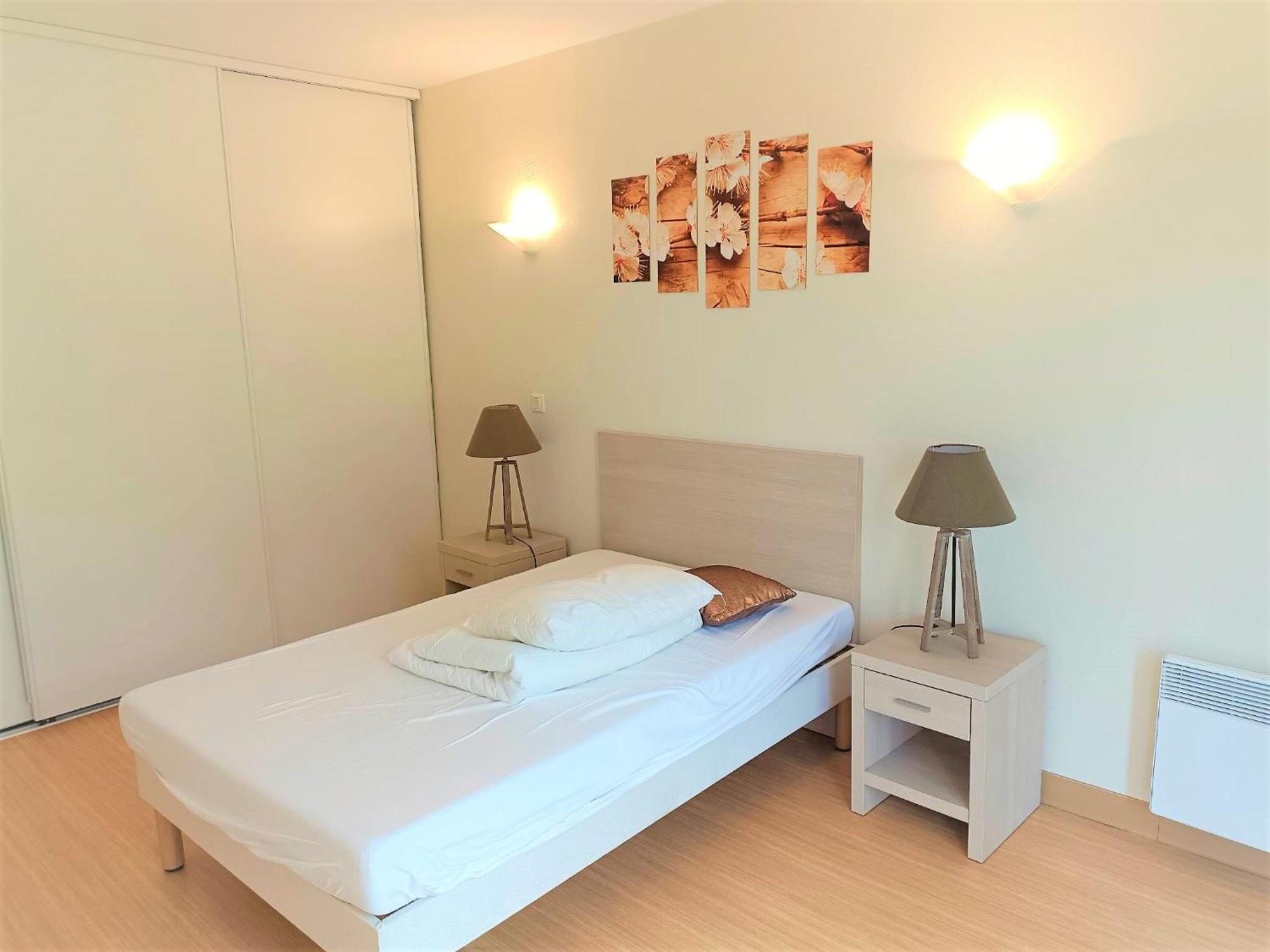 Cintray Parc Residence Breteuil-sur-Iton Buitenkant foto